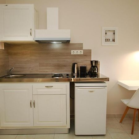 Studios Vasilis Agia Marina Extérieur photo