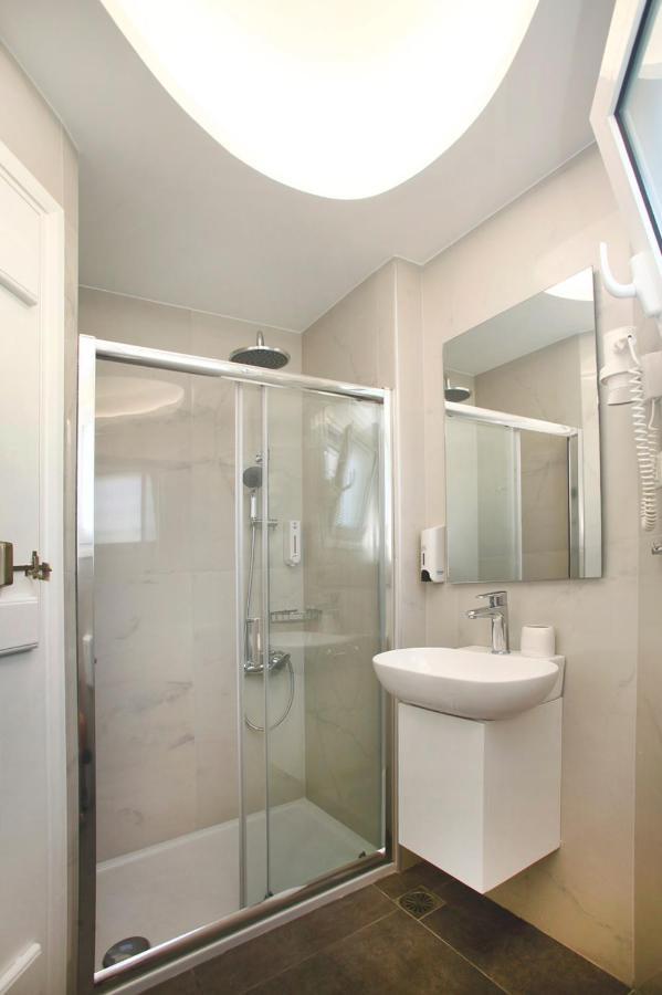 Studios Vasilis Agia Marina Extérieur photo